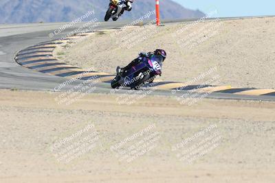 media/Oct-05-2025-CVMA (Sun) [[beeef4f201]]/Race 11-500-400(4)-350 Supersport/